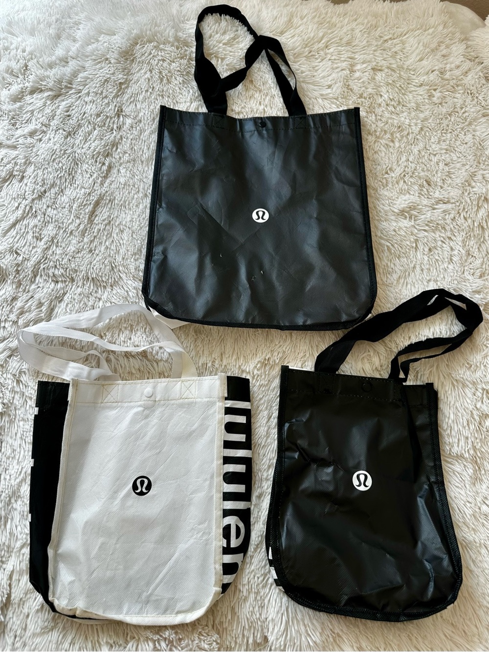 LULULEMON Reusable Shopping Tote Bags Black White Logo Set of 3 Gym Travel